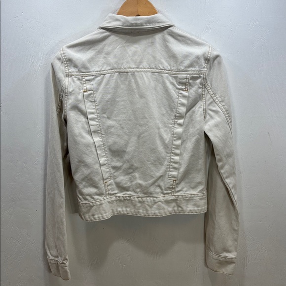 Free People Off-White Petite Classic Preppy Button Down Jean Jacket Size Small - Picture 6 of 6